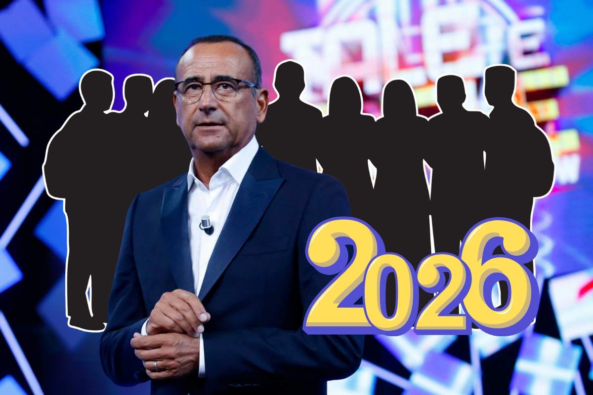 Carlo Conti serio a Tale e Quale Show, sagoma persone, 2026